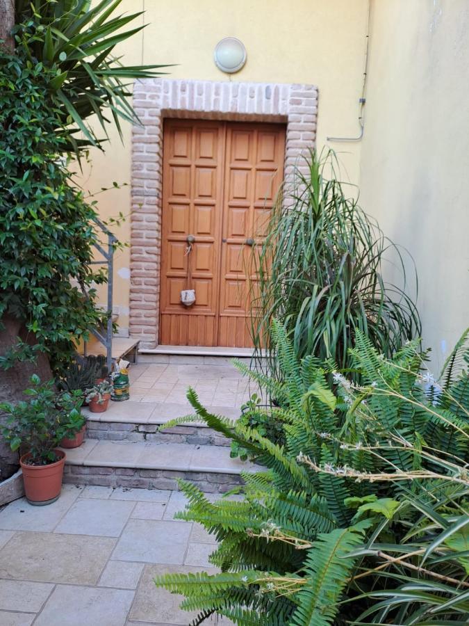 La Casa Del Sole Apartman Sava Kültér fotó